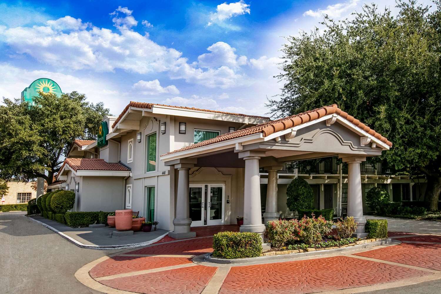 La Quinta Inn by Wyndham Dallas Uptown 3/31