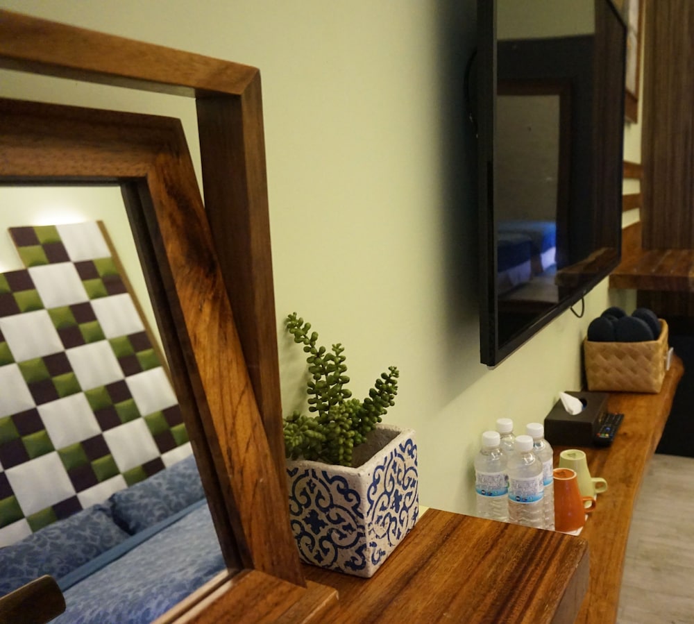 River Forest Resort Hotel 48/76