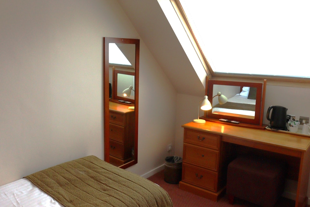 Golden Lion Hotel Stirling 19/50
