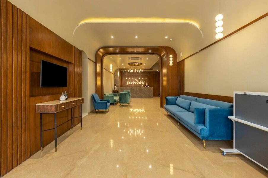 Sunday Hotel Vadodara 26/31