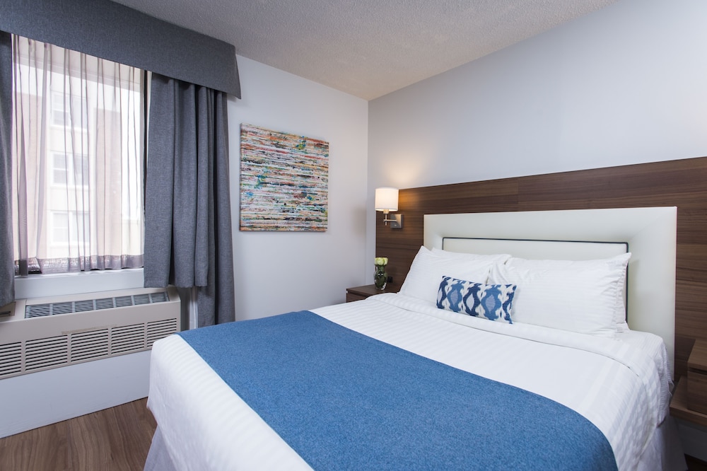 Hotel Albert Rouyn-Noranda 8/43