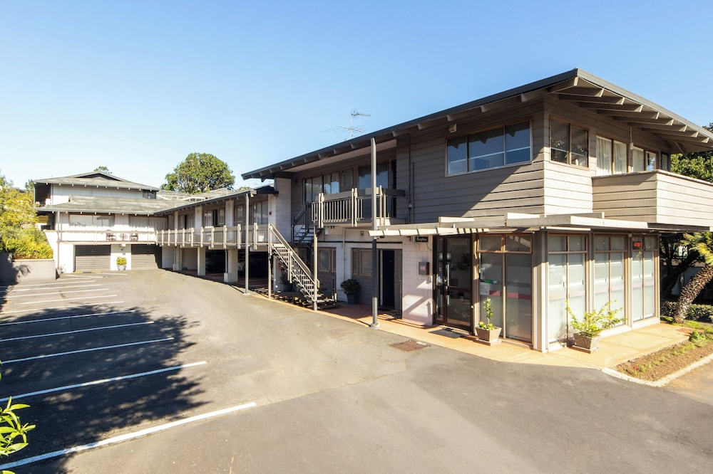 Epsom Motel 1/34