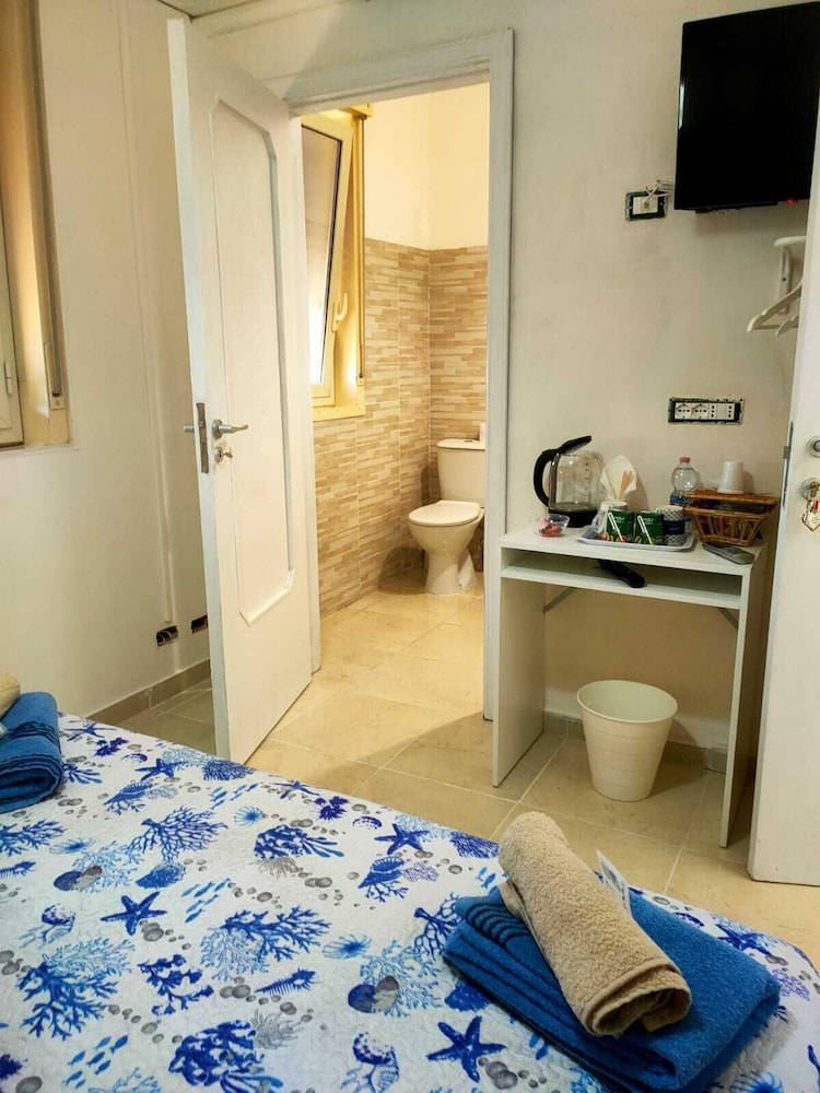 غرفة أساسية بسرير مزدوج، Bed and Fly Aeroporto Catania 4/4