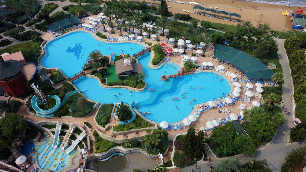 Pegasos Resort 9/74