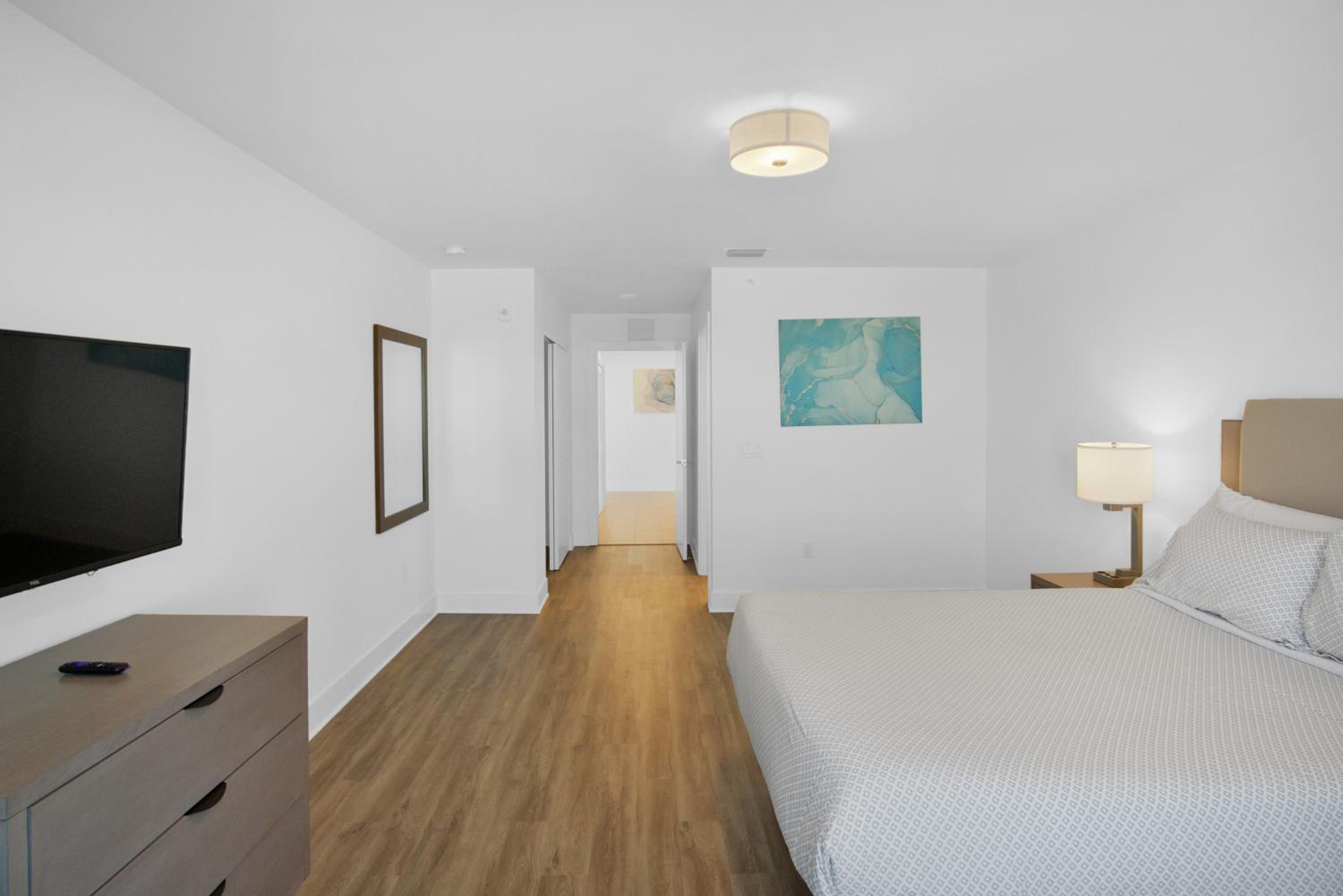 3 Bedrooms, Deluxe, Suite, Gulf View, High Floor، The Avalon Club 4/10