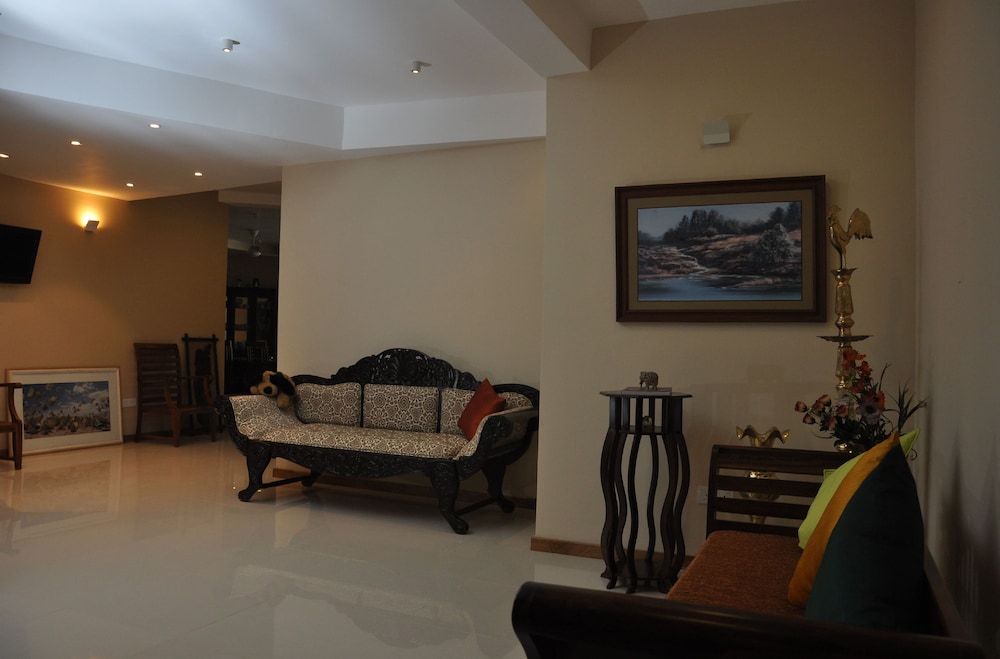 Rivorich Residence 36/55