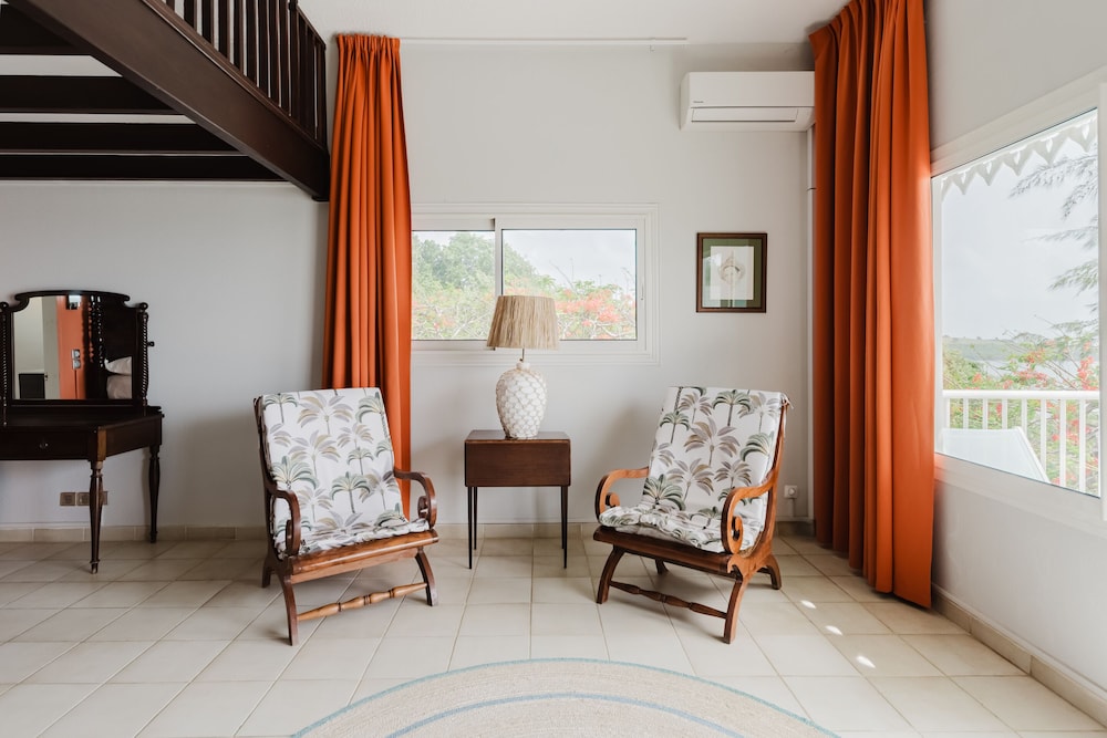 Hotel Fregate Bleue 52/72