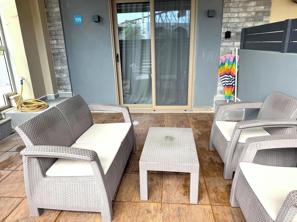 Aequor Luxury Rooms & Apartments 38/56