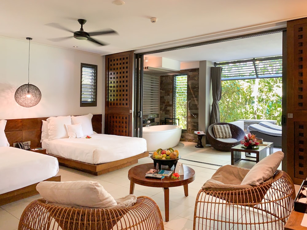 InterContinental Fiji Golf Resort and Spa 62/76