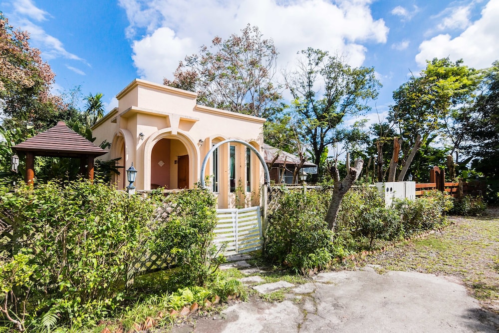 Dreamhome B &amp; B 4/50