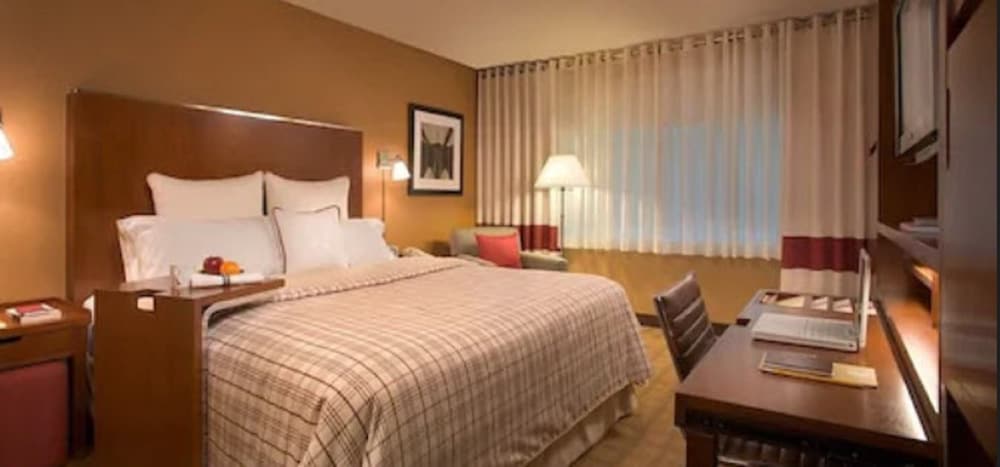Metro Points Hotel Washington North 24/60