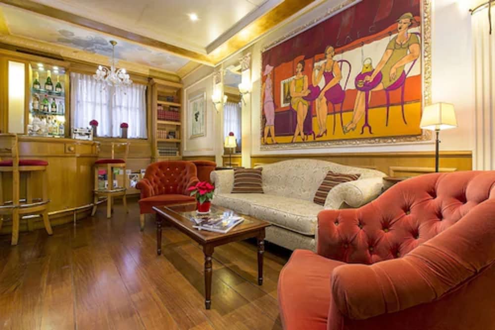 Hotel Gavarni 34/47