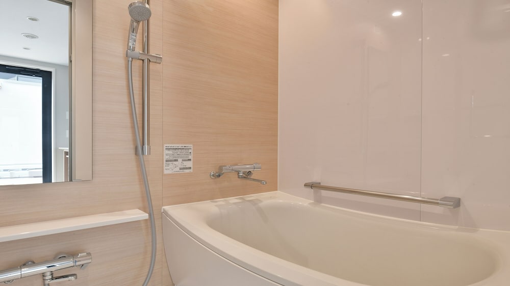 REF Matsuyama City Station by Vessel Hotels 49/50