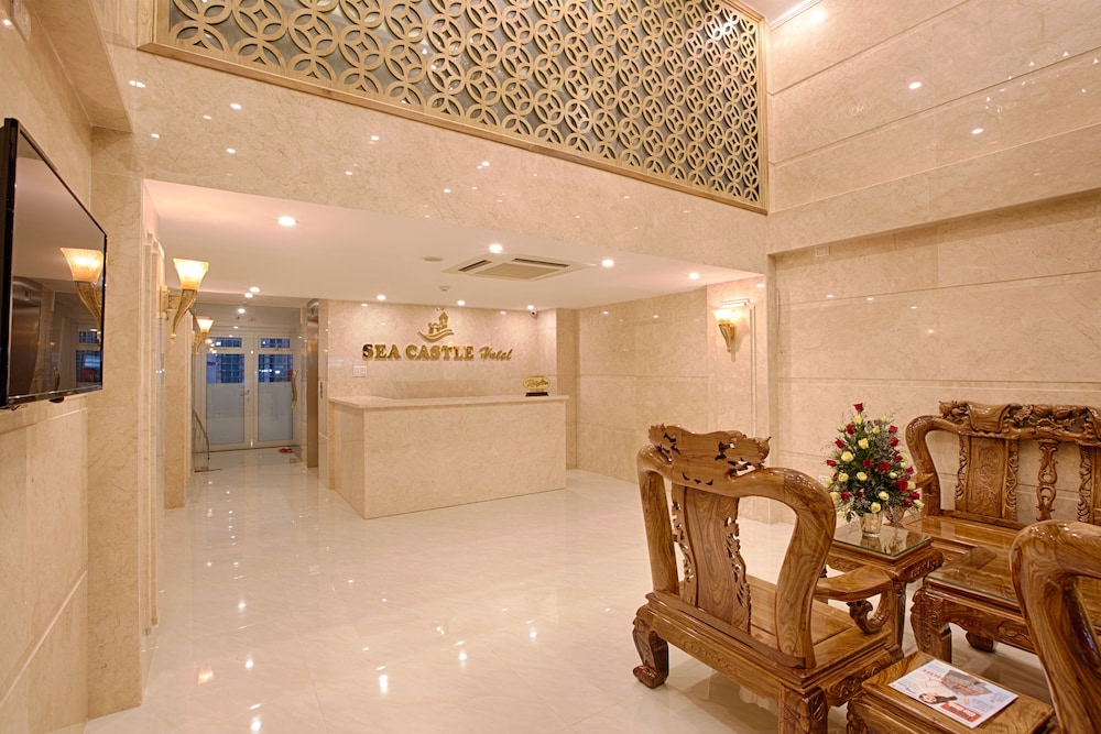 Sea Castle Hotel 7/38