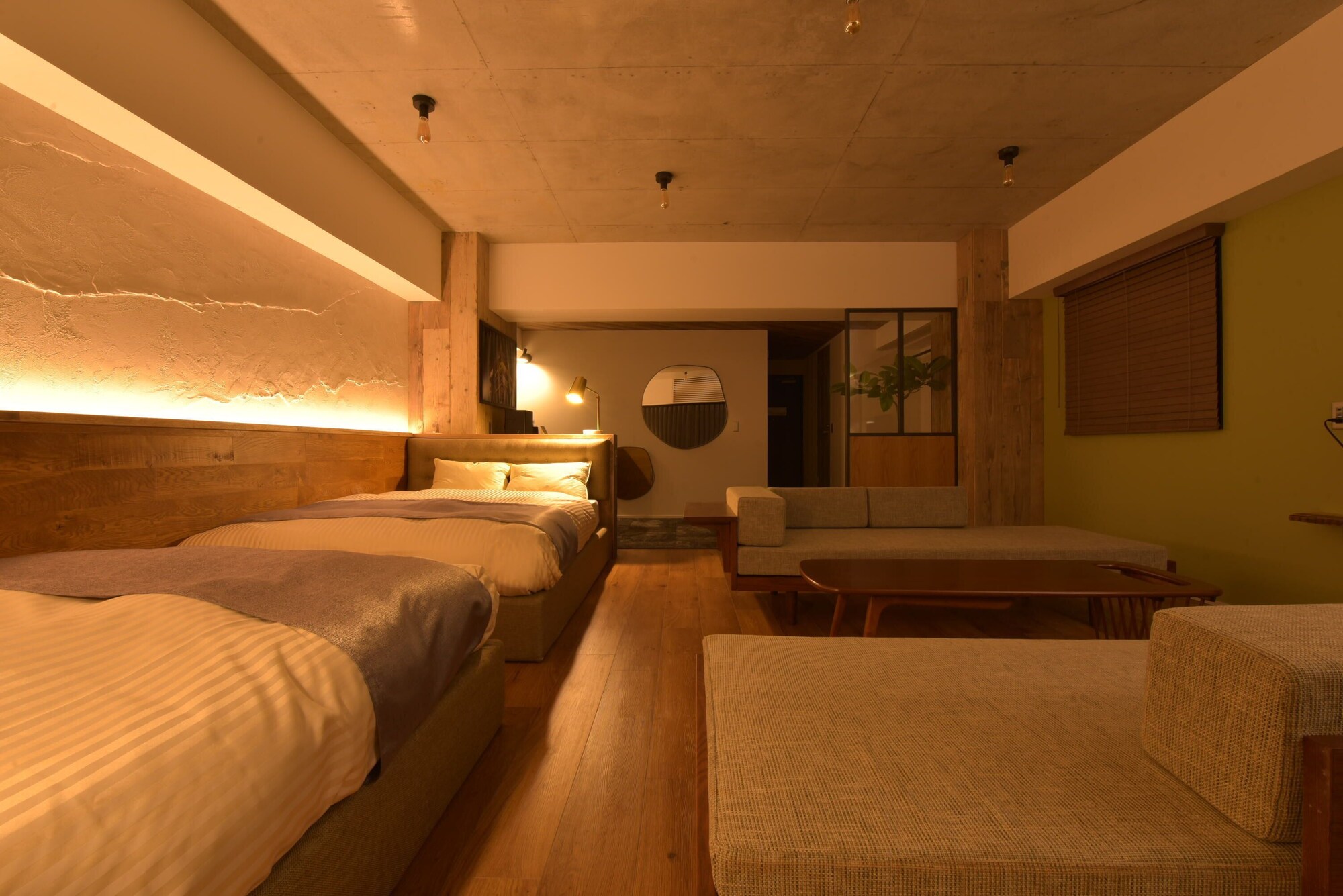 SUPERIOR, TWIN BEDS