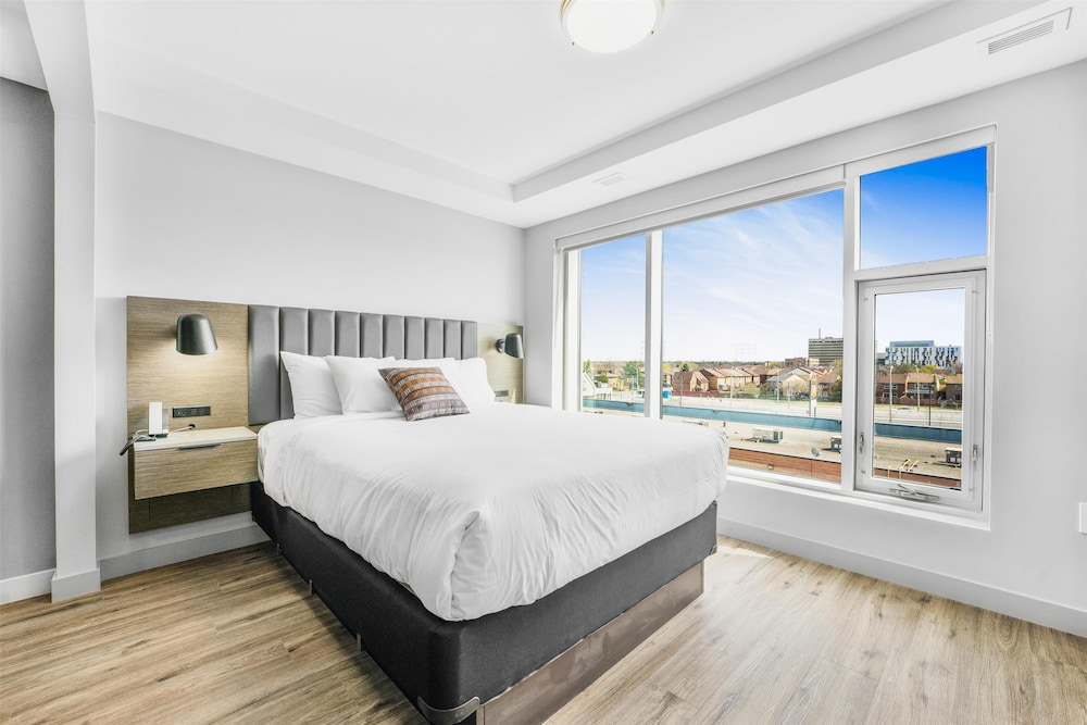 Skye Hotel & Residences, BW Signature Collection 21/30