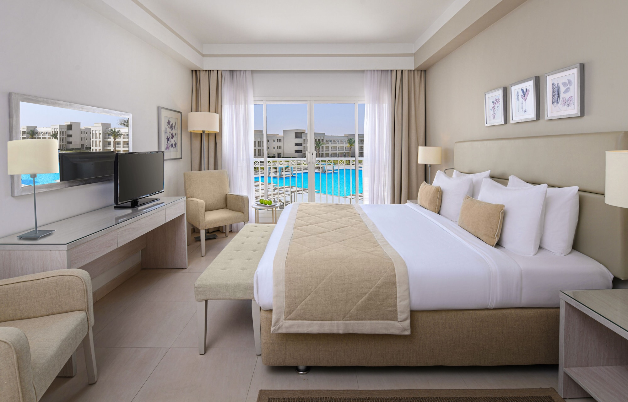 AQUAVIVA, SUITE, QUEEN BED, POOL VIEW