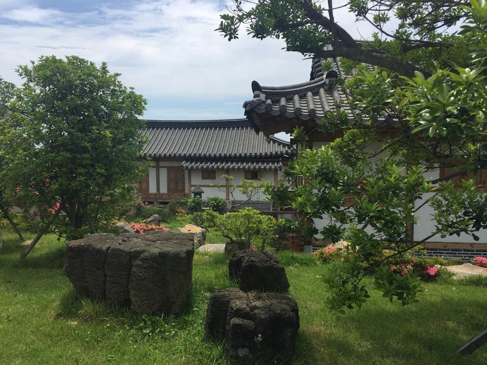 Canopus Resort Pension 40/50