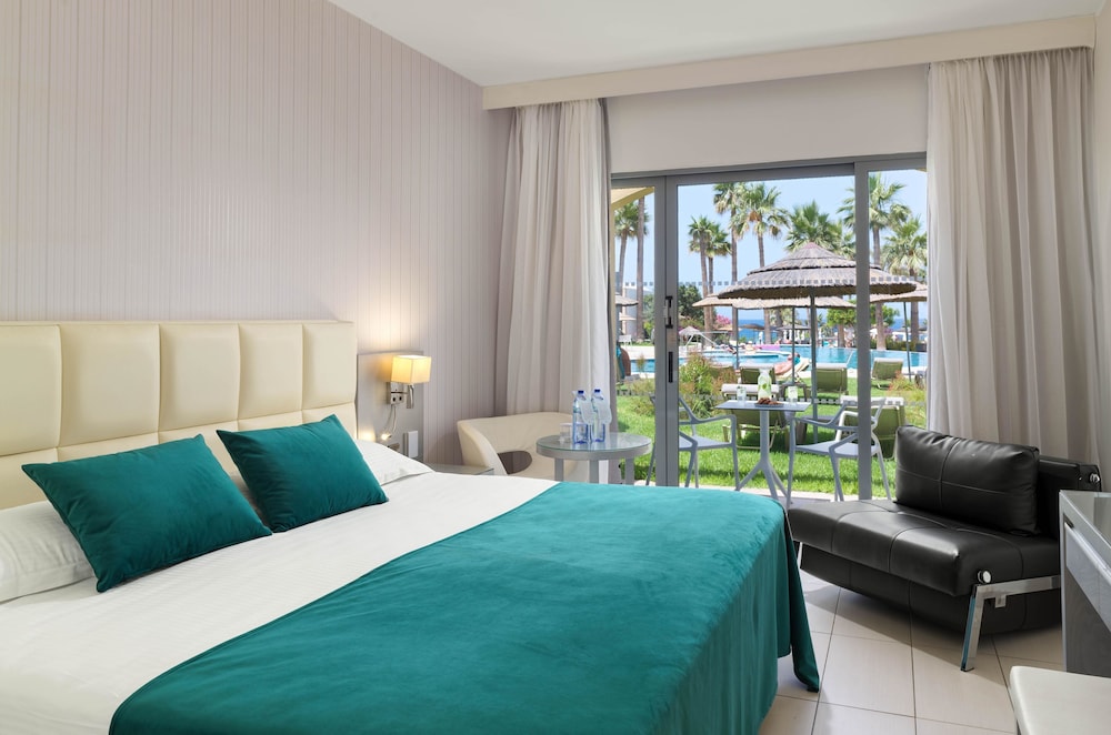 St. George Beach Hotel & Spa Resort - Adults Only 53/139