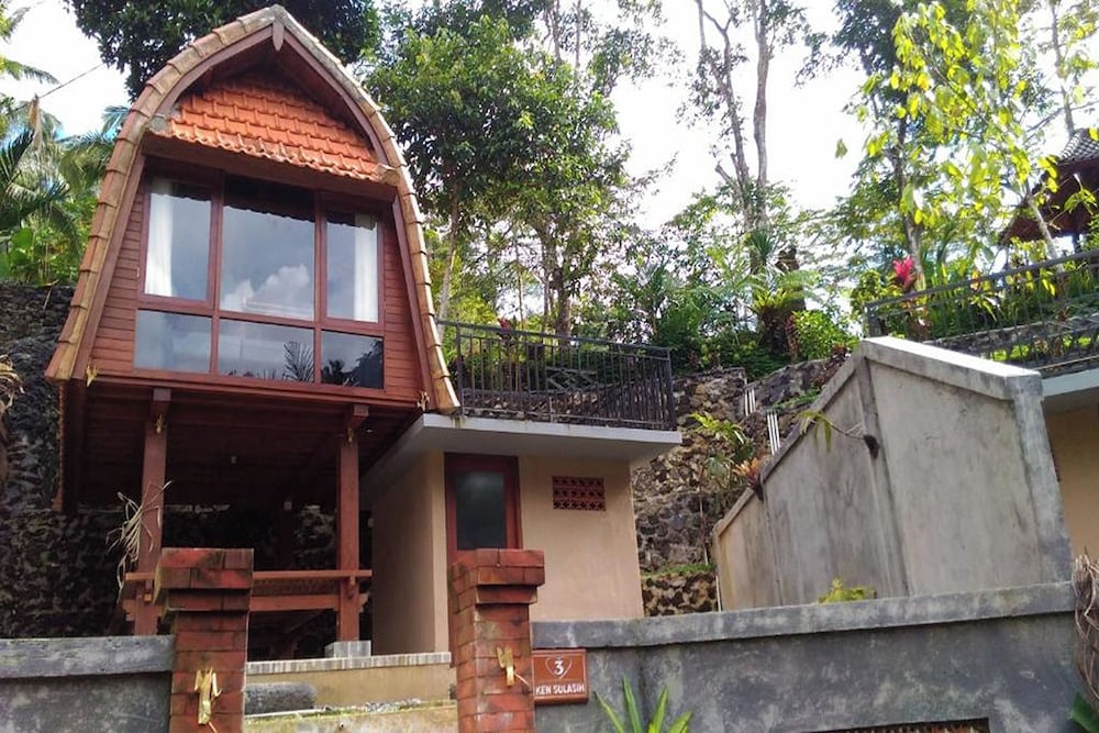 Bali Jungle Huts 6/50