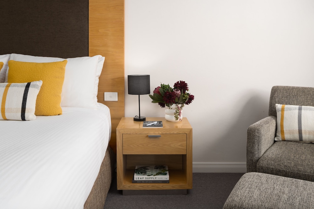 Rydges Bankstown 24/46