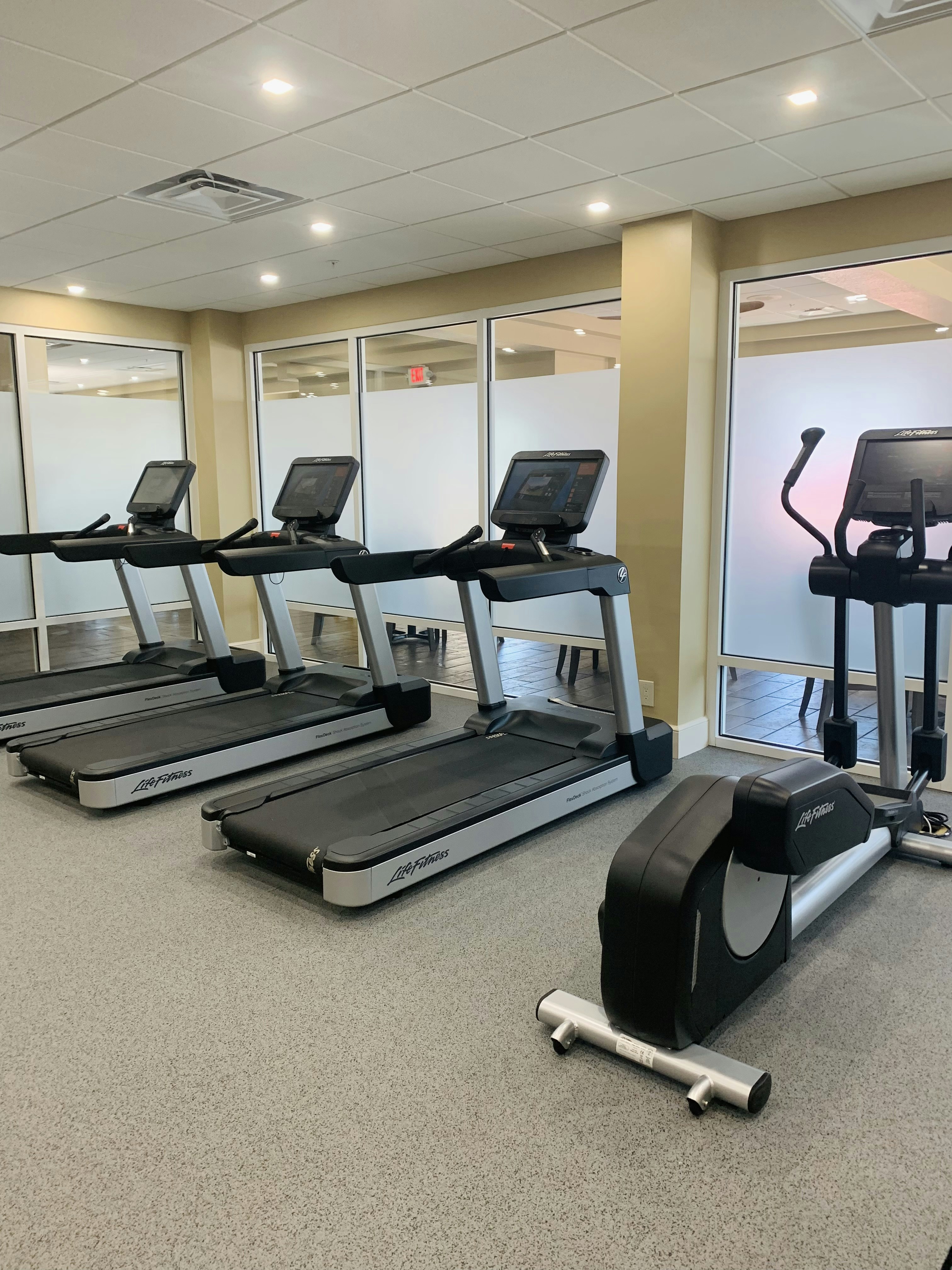 Hampton Inn Daytona Beach Shores 33/45