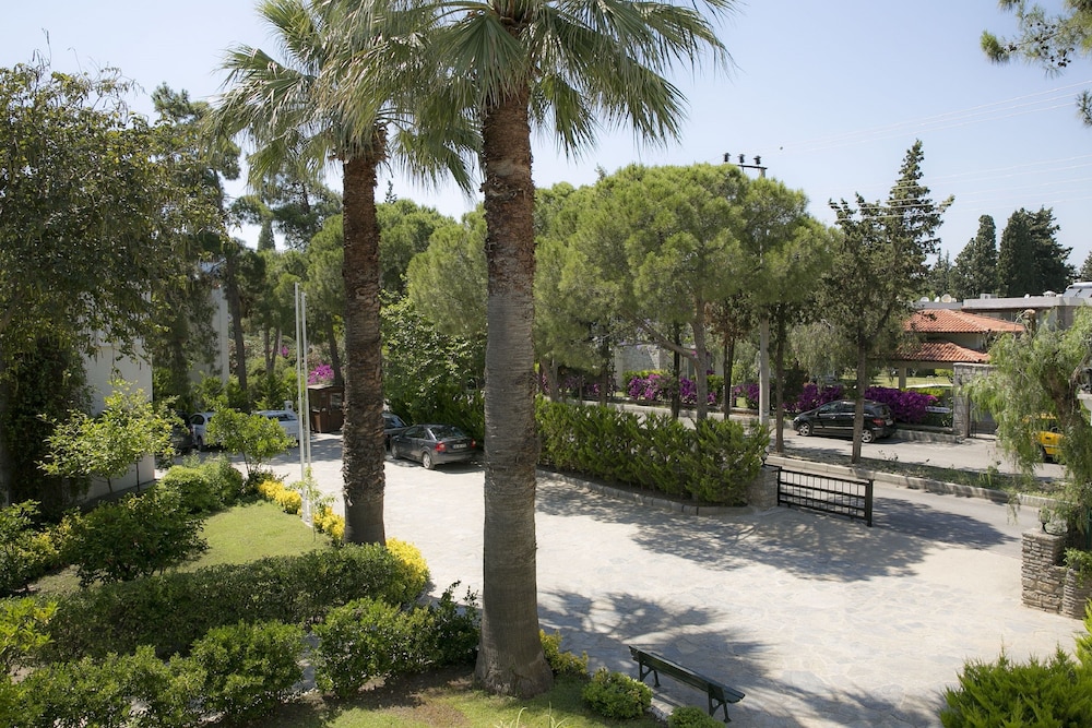Bodrum Sea Side Beach Club Hotel - All Inclusive 46/72