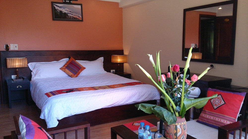 Sapa Elite Hotel 56/75