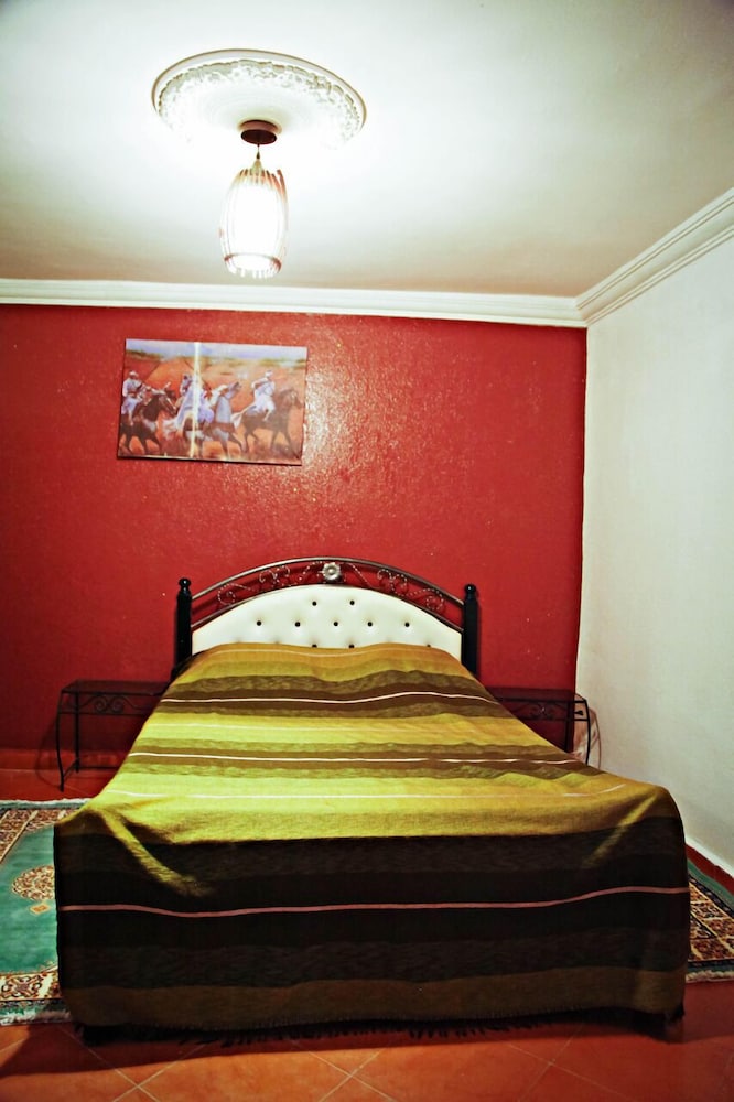 Naima House 16/30