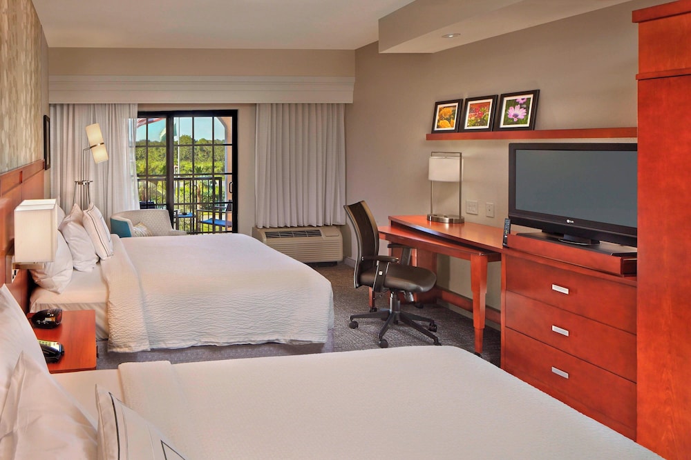 Room at COURTYARD STUART, STUART - FL