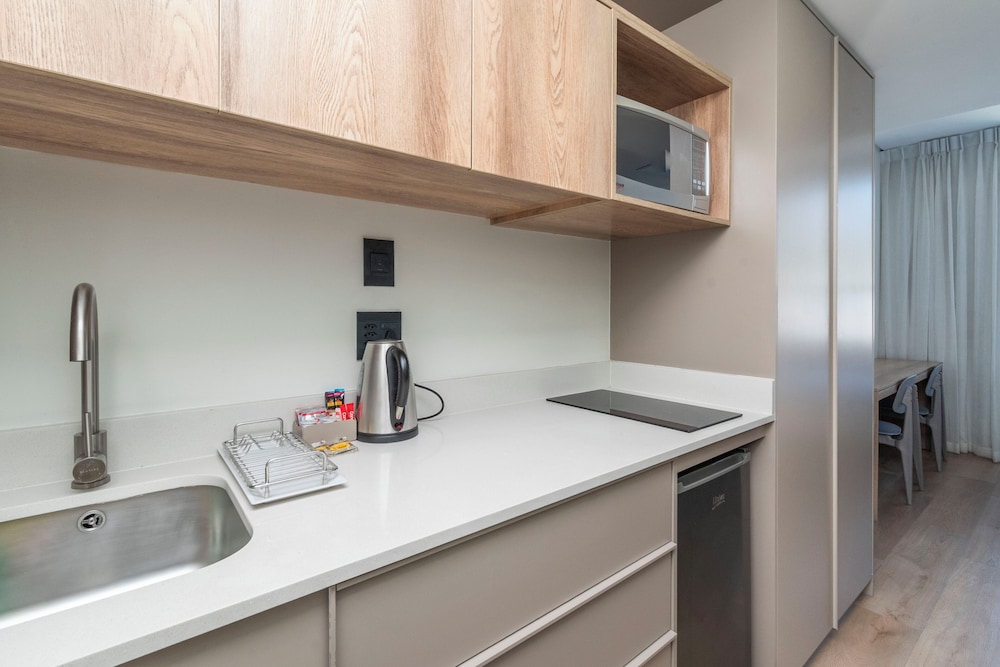 Habitat Aparthotel by Totalstay 54/55