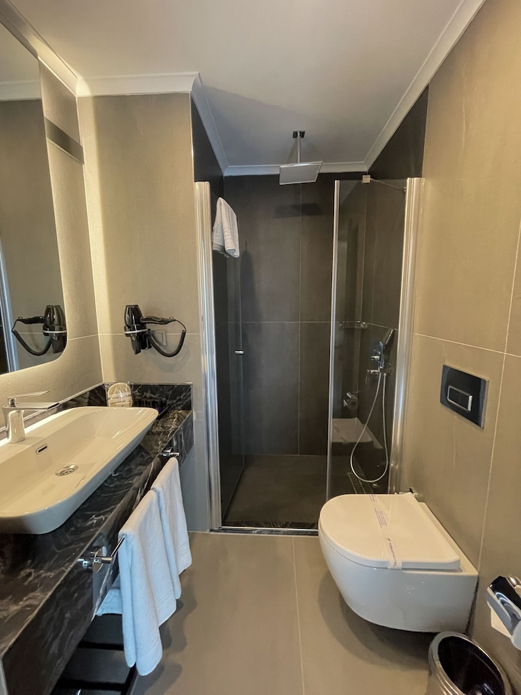 Turkay Otel 65/67