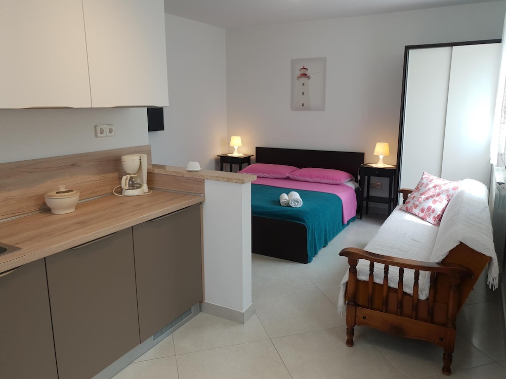 COCALETTO APARTMENTS 47/71