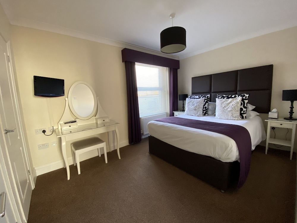 Camelia Hotel 23/76