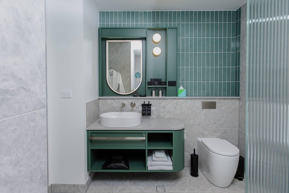 غرفة بسرير كينج، Quality Hotel Bayside Geelong 5/7