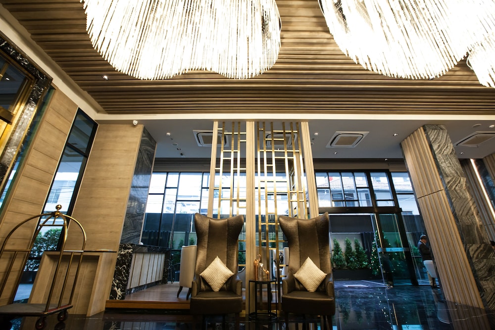 Arte Hotel 51/75