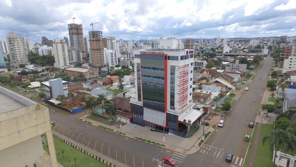 Holiday And Business Hotel 4/50