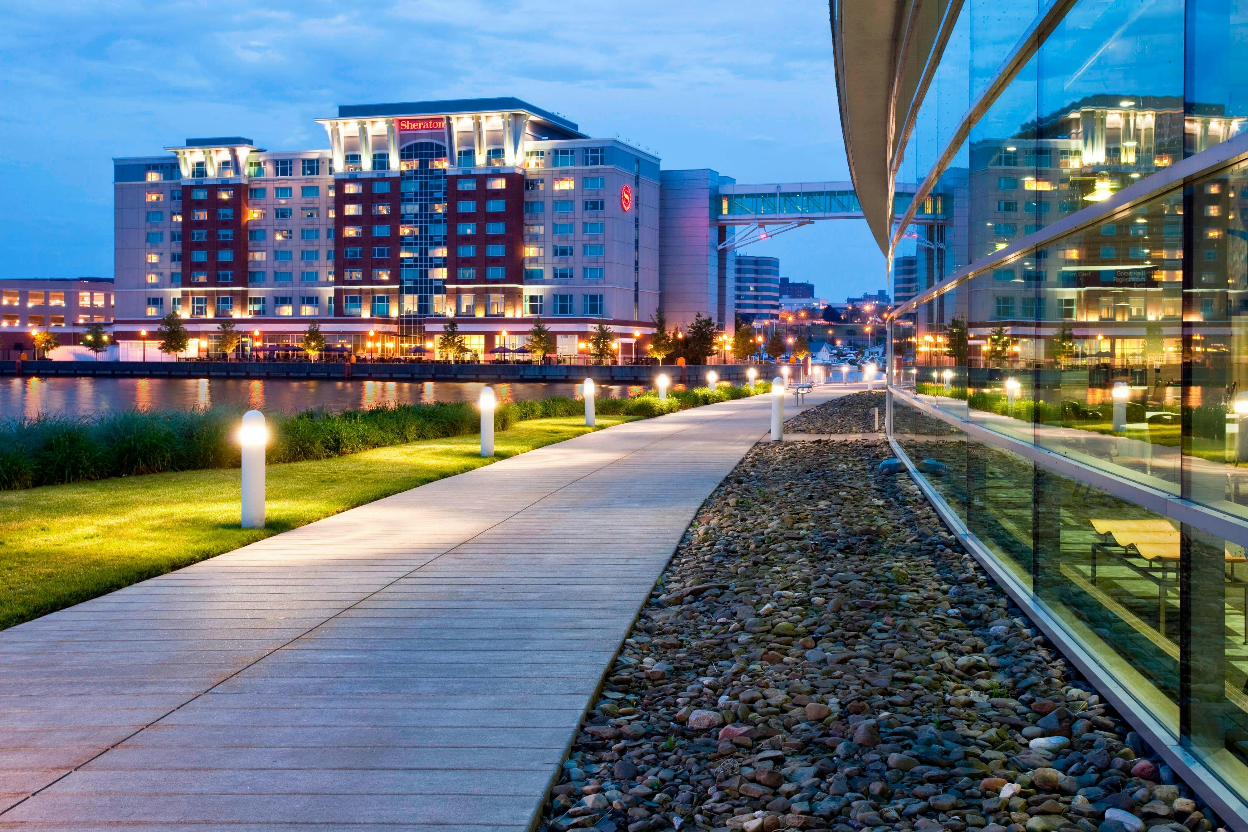 Sheraton Erie Bayfront Hotel 43/43