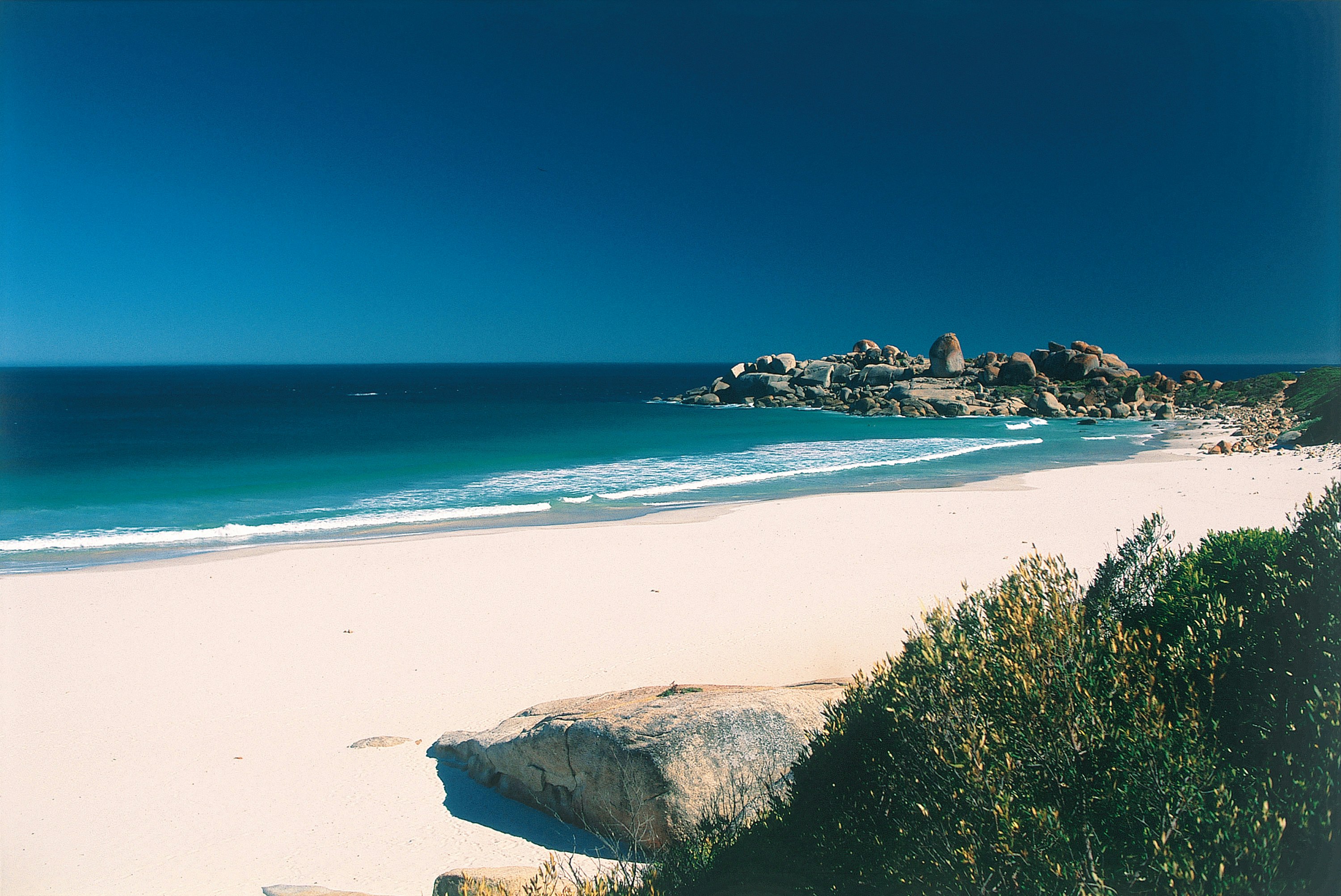 The Twelve Apostles Hotel And Spa 59/65