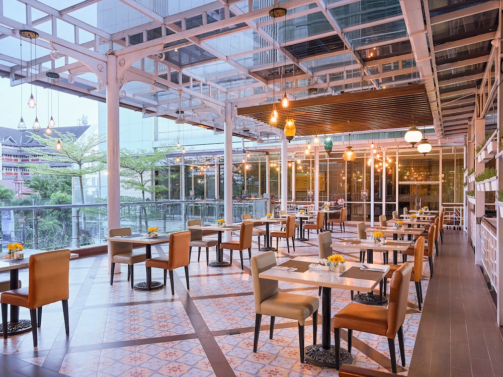 The Alana Yogyakarta Hotel & Convention Center 33/45