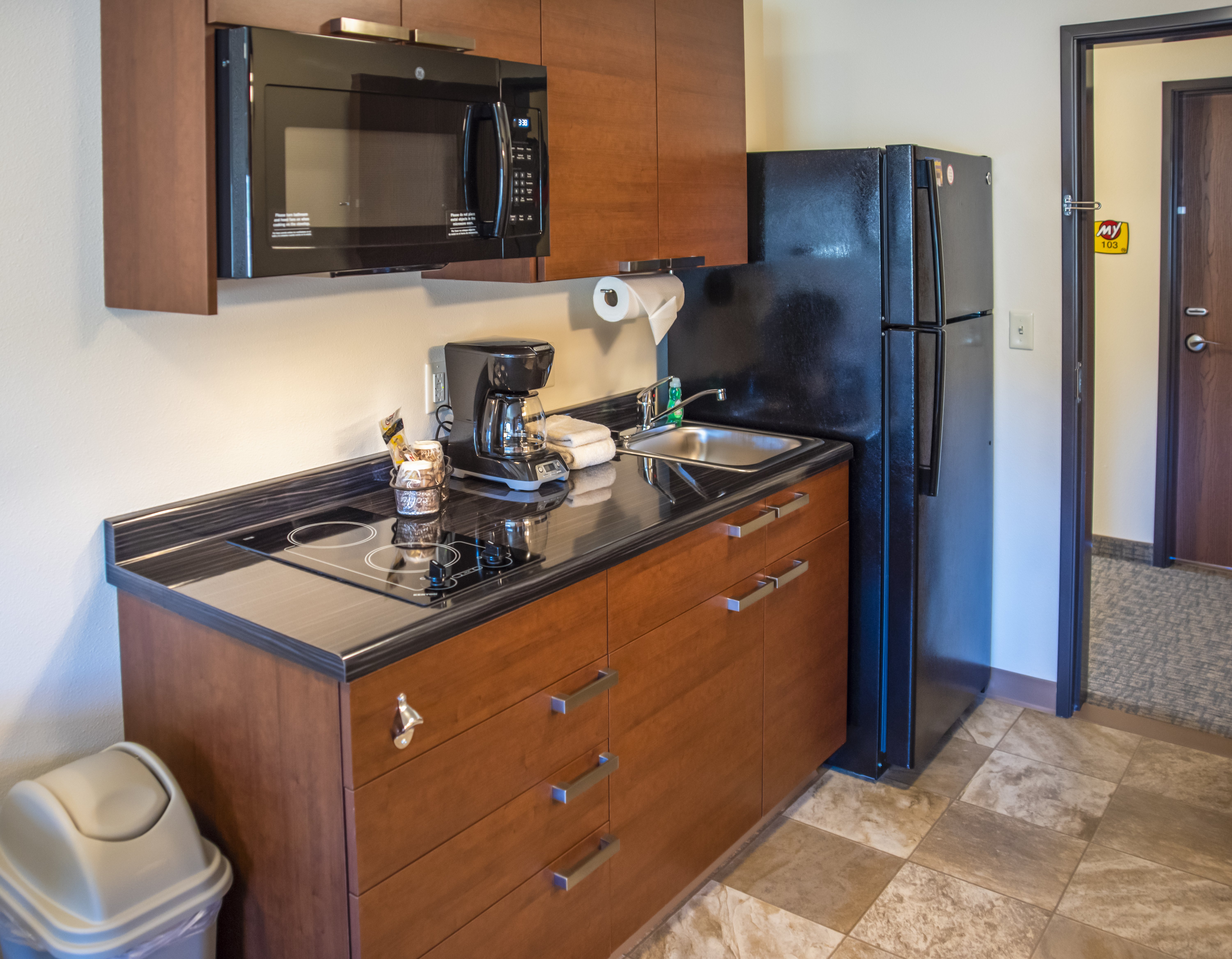 My Place Hotel-Overland Park, KS 40/40