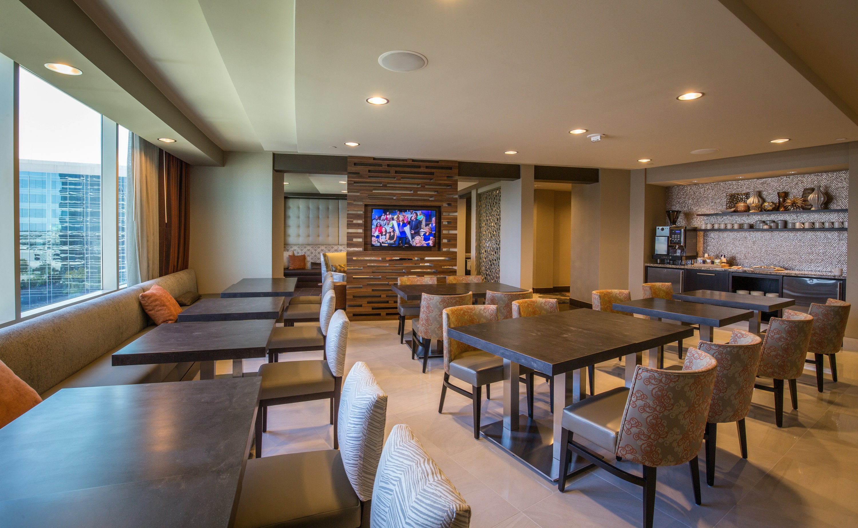 HILTON DALLAS/PLANO GRANITE PARK 68/88