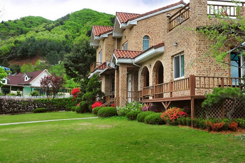 Gapyeong Morning Hill Pension 12/15