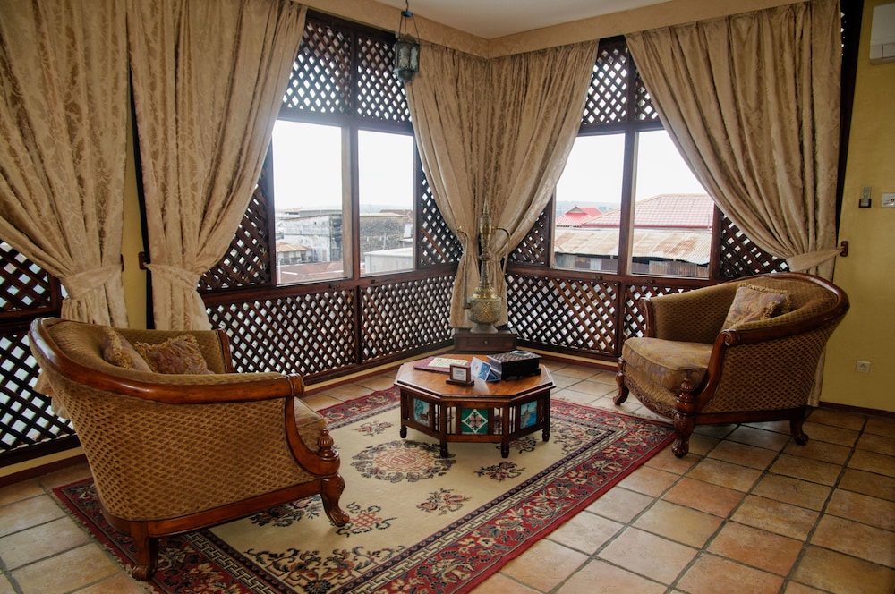 Zanzibar Palace Hotel 50/75