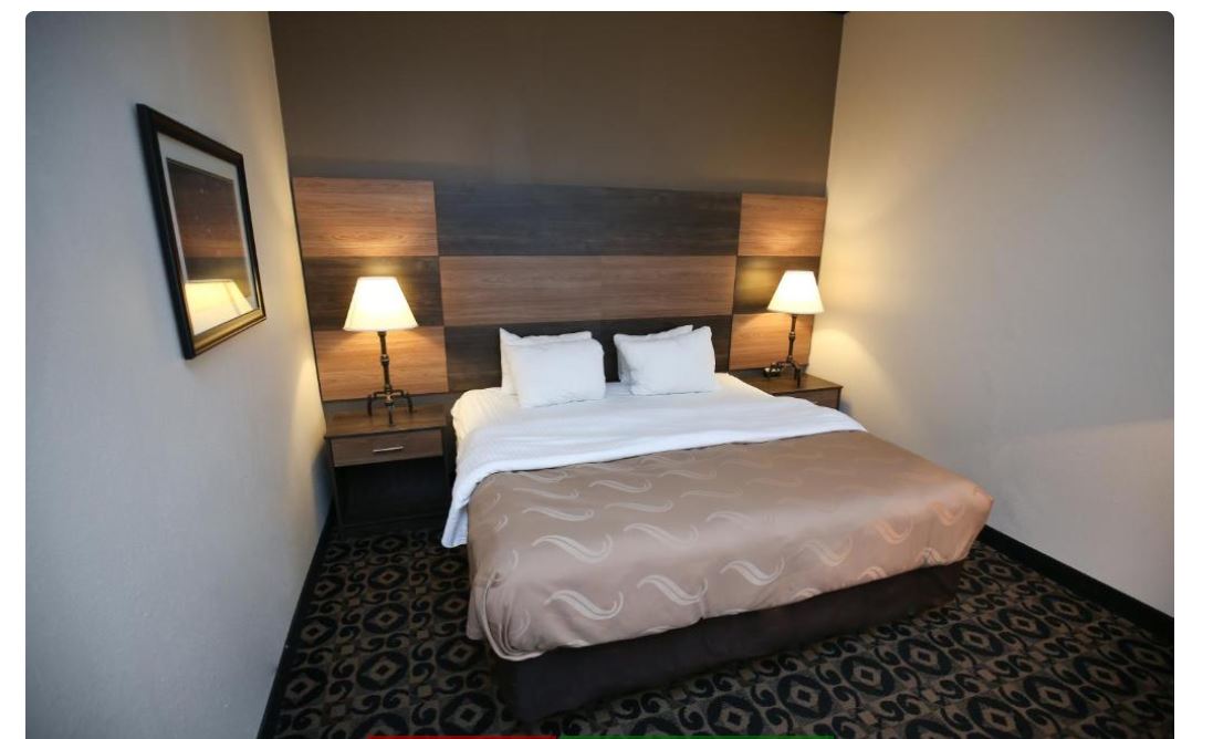 ROOM, KING BED