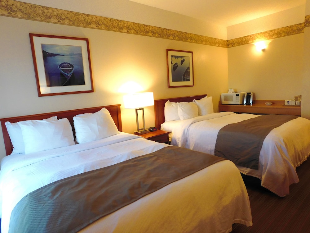 Coastal Inn Halifax 15/60