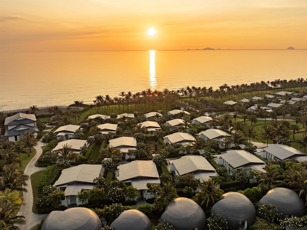 Radisson Blu Resort Cam Ranh 43/45