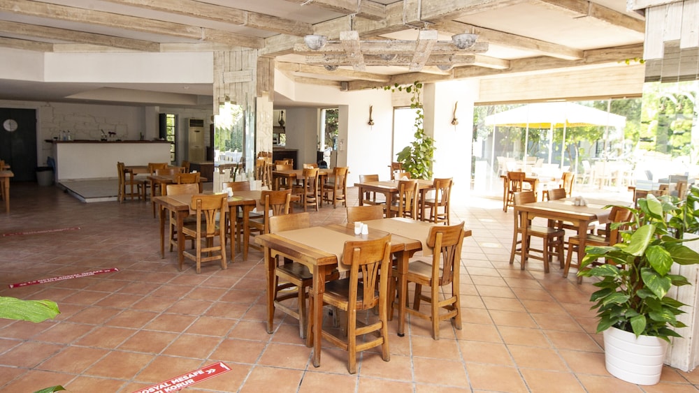 Flora Bodrum Hotel 48/63