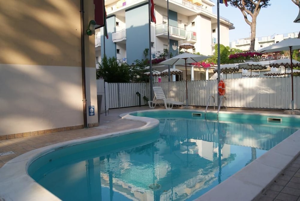 Hotel Aron 31/50