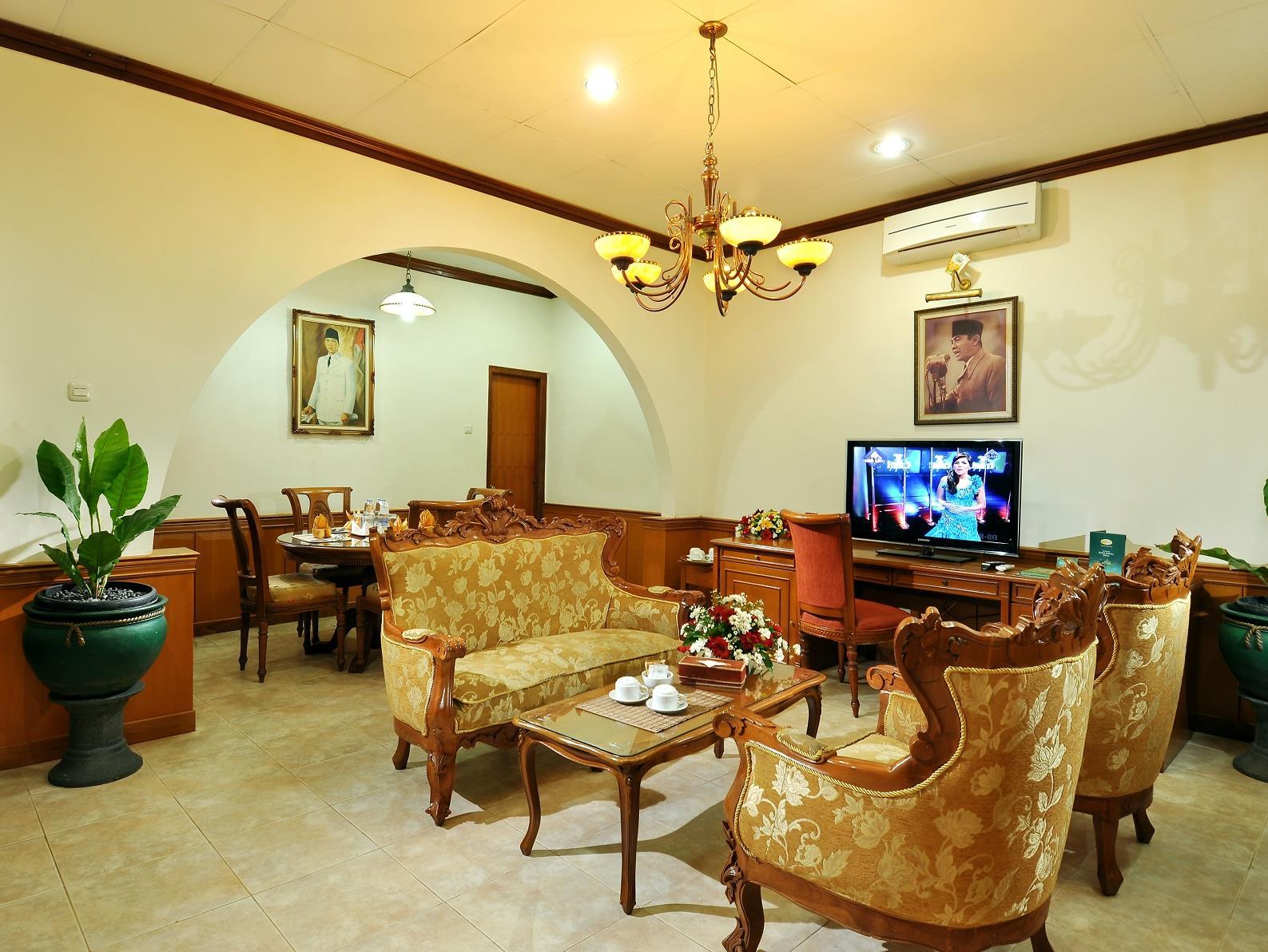Hotel Dana Solo 16/34